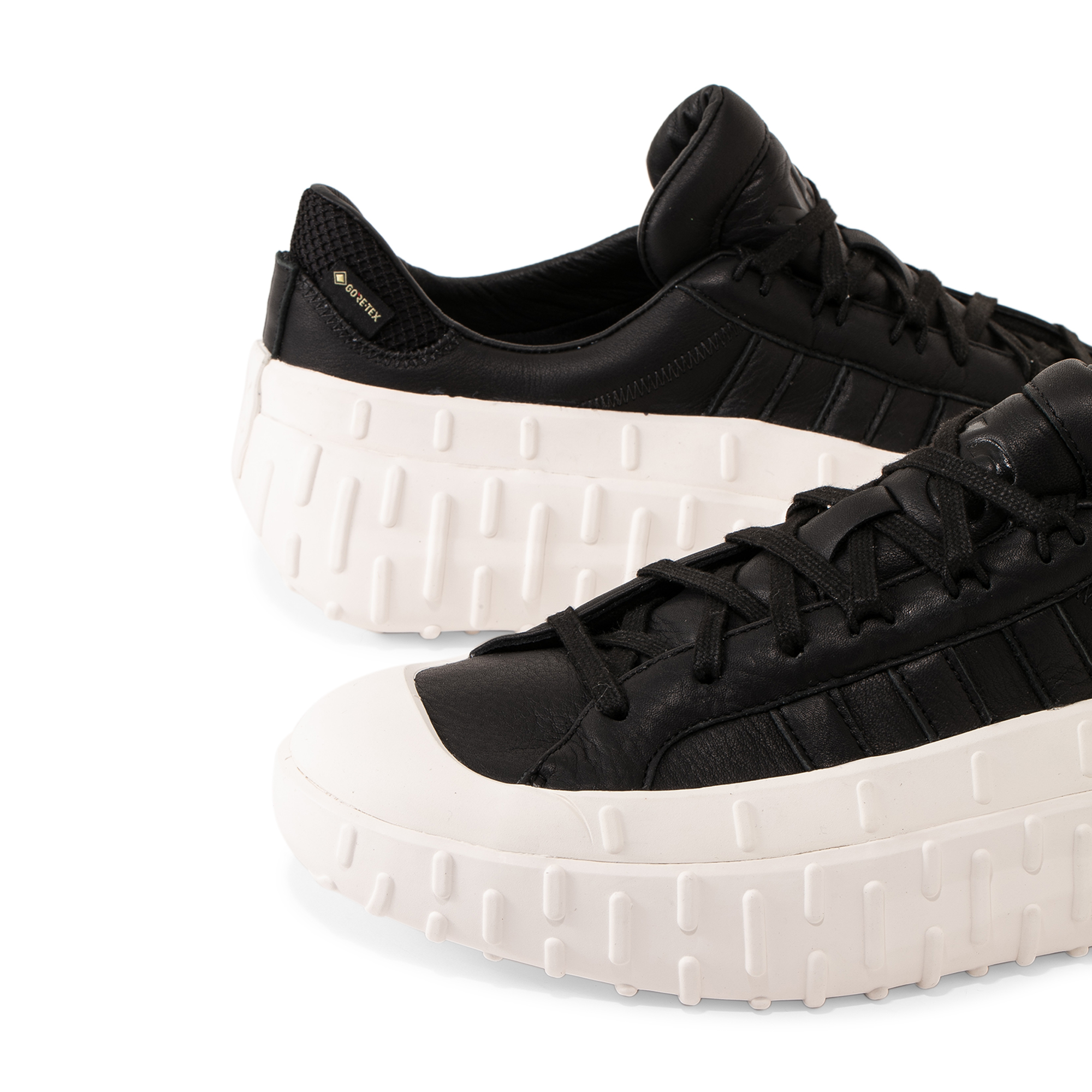 

Y-3 Suketo Low sneakers, Black
