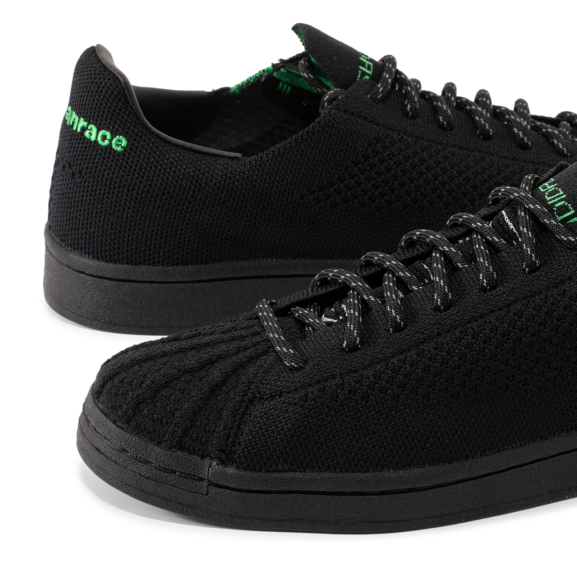 

x Pharrell Williams Superstar Primeknit sneakers, Black
