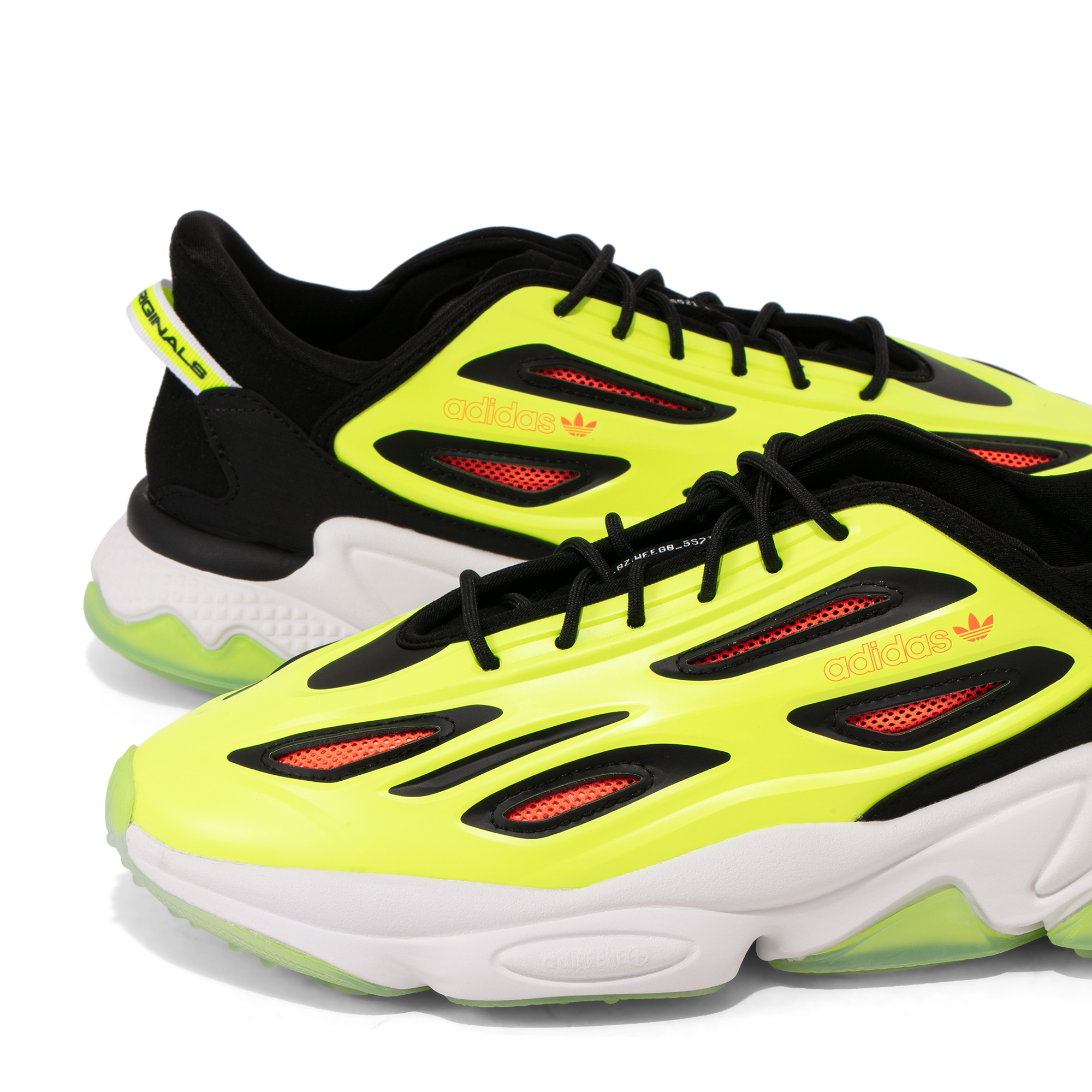 

Ozweego Celox sneakers, Yellow