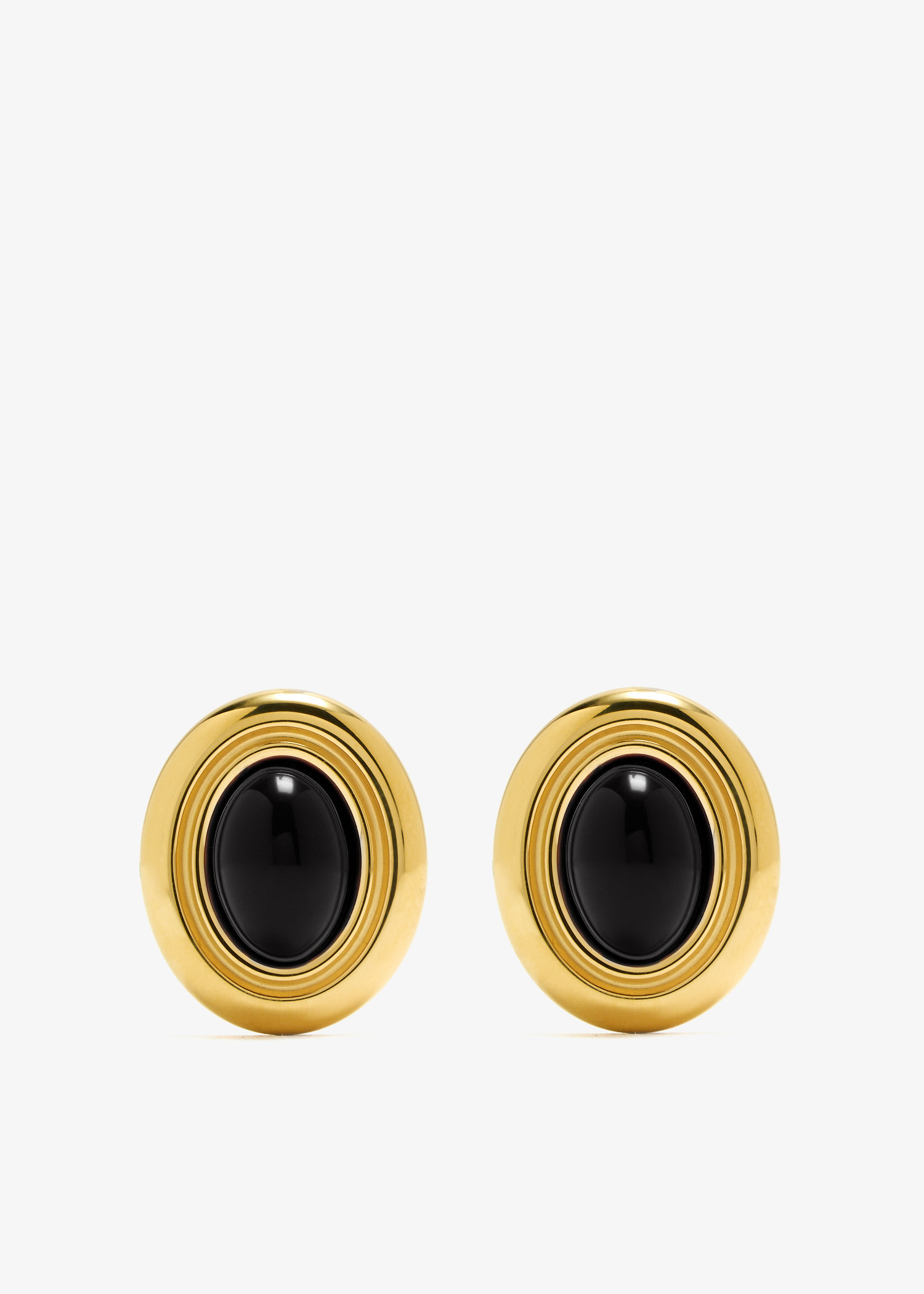 

Prize earrings, Gold
