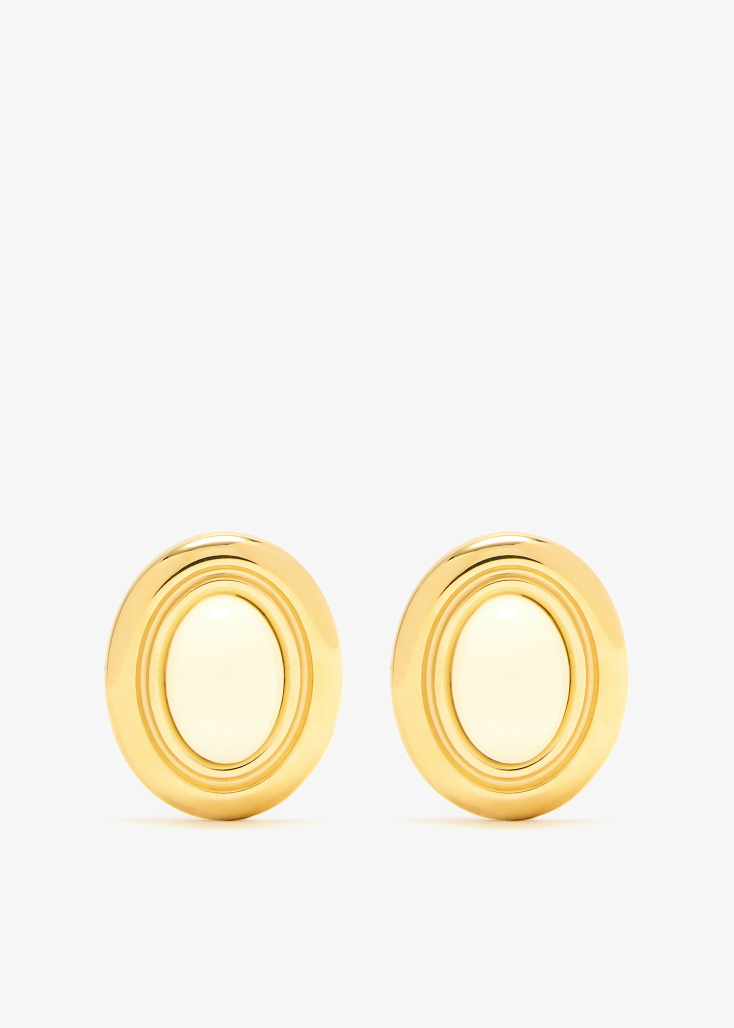 

Prize earrings, Gold