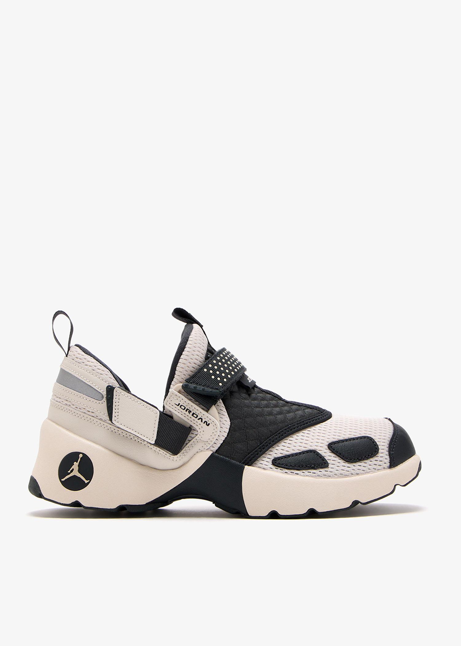 

Jordan Trunner LX sneakers, Grey