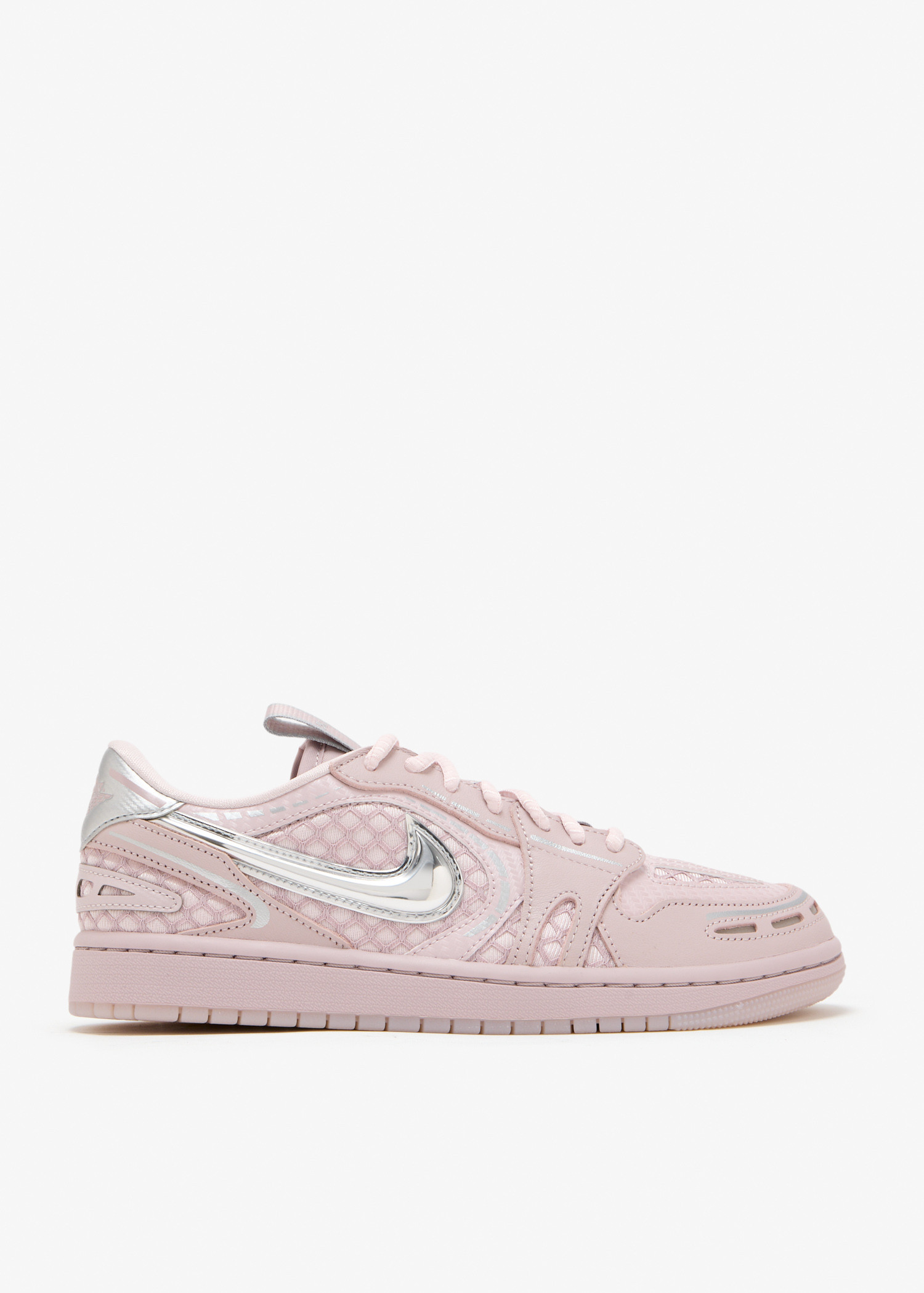 

Air Jordan 1 Low Method of Make sneakers, Pink