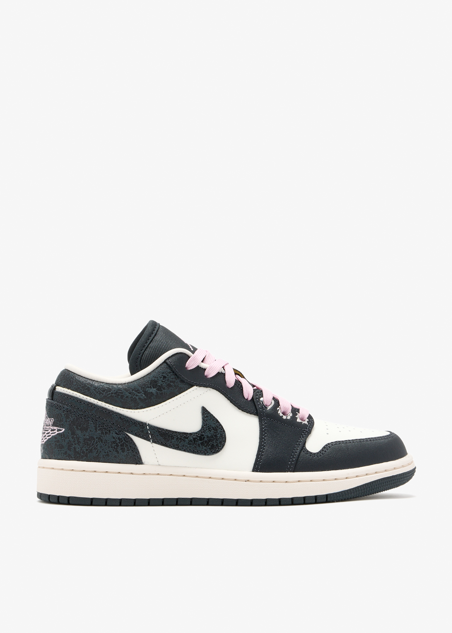 

Air Jordan 1 Low SE sneakers, Black