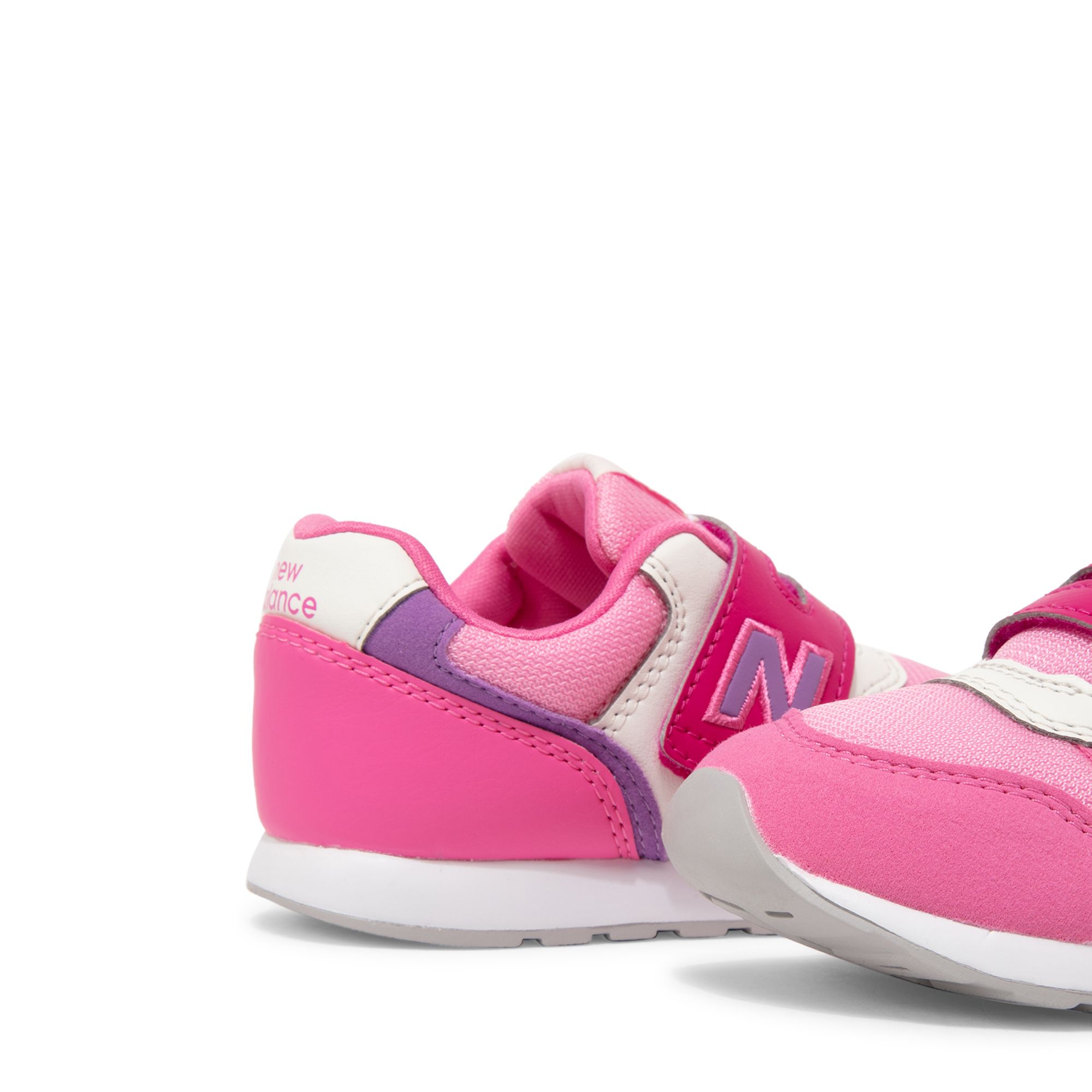 

996 sneakers, Pink
