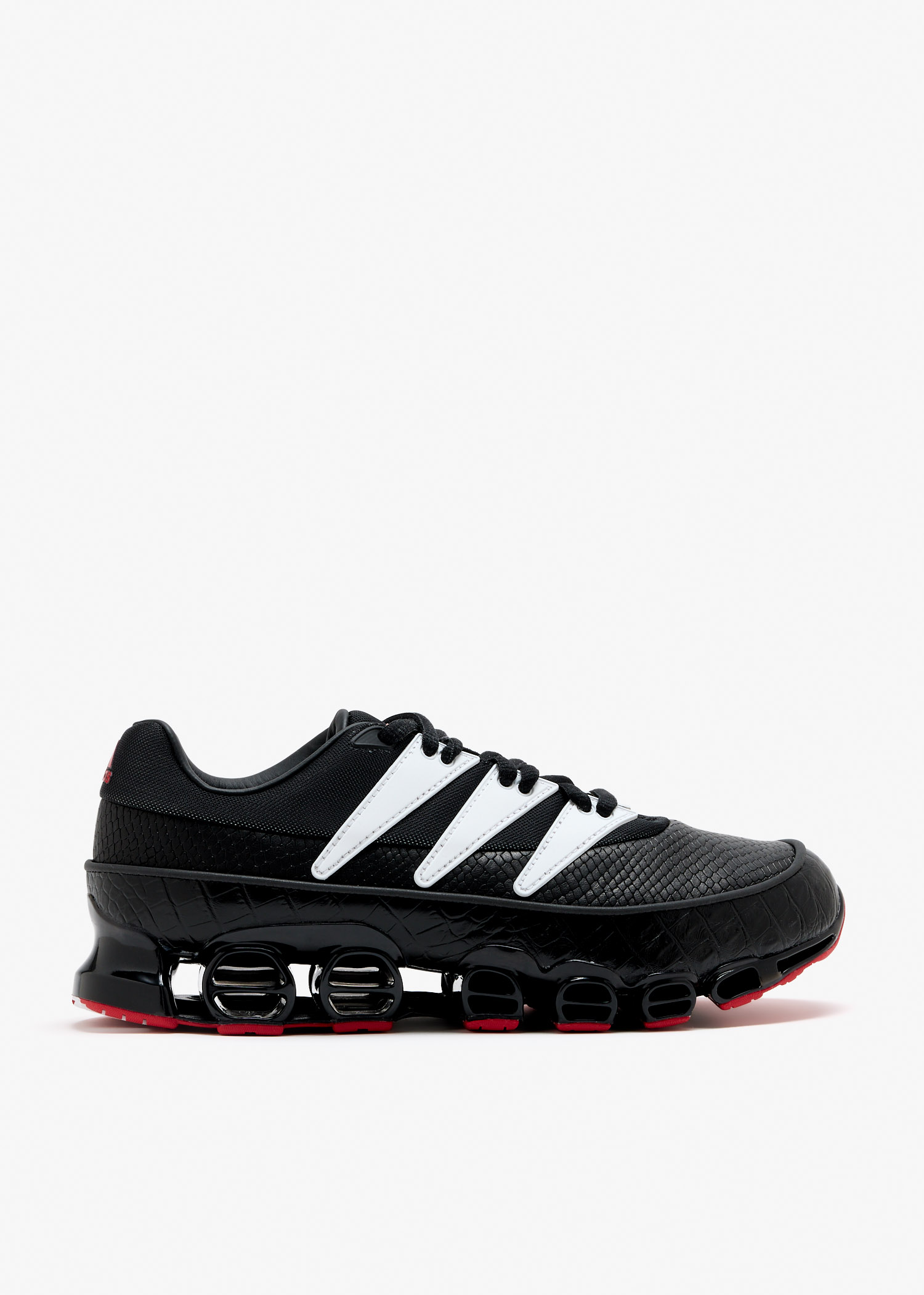 

Predator 94 Megaride sneakers, Black