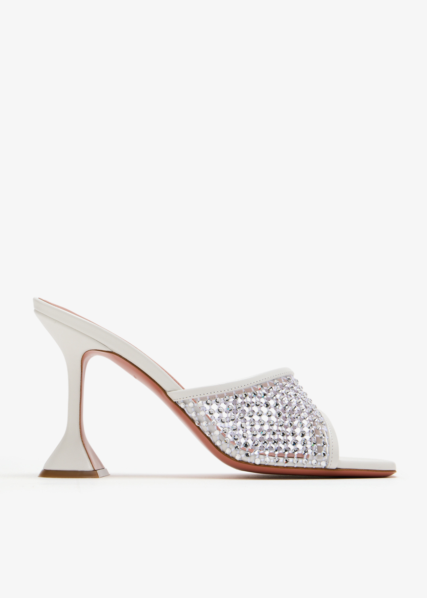 

Lupita mules, White