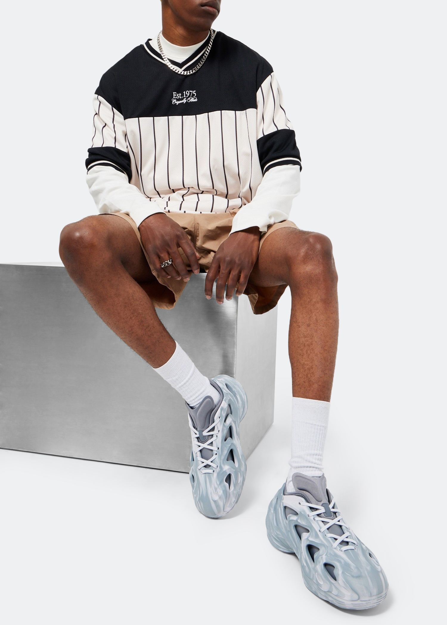 

adiFOM Q 'Dash Grey' sneakers