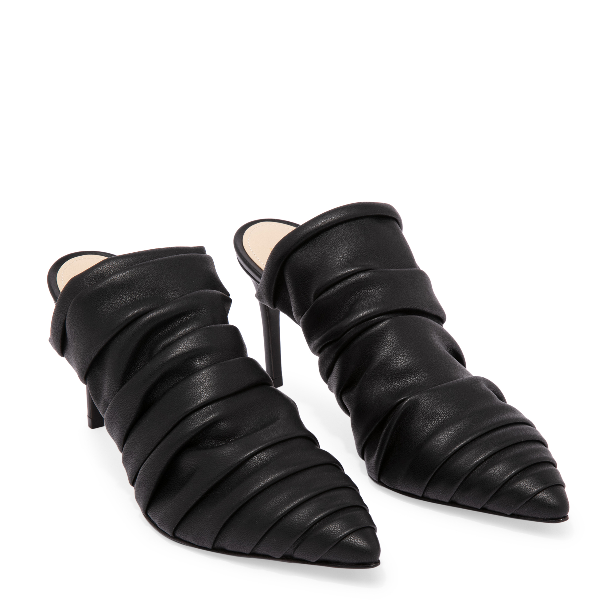 

Naomi mules, Black