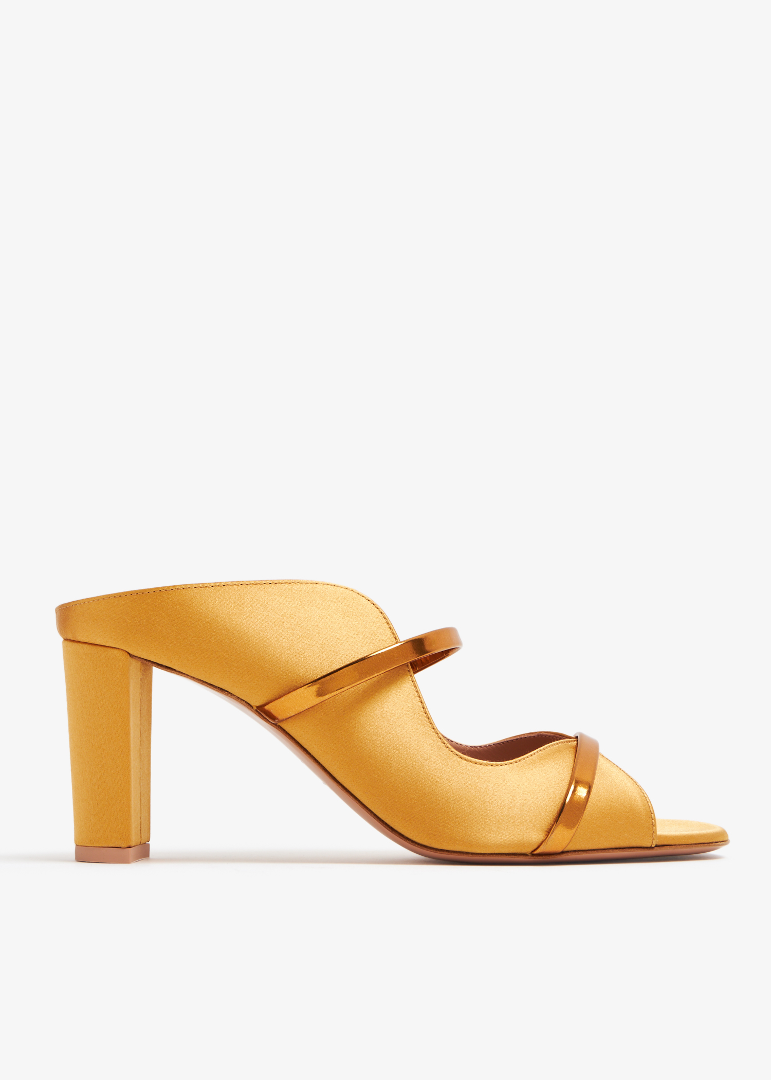 

Norah 70 mules, Yellow