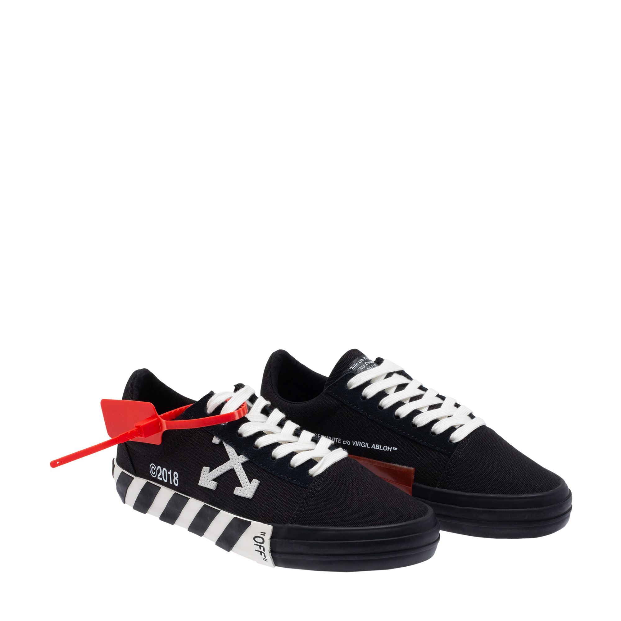 

Arrow striped sneakers, Black