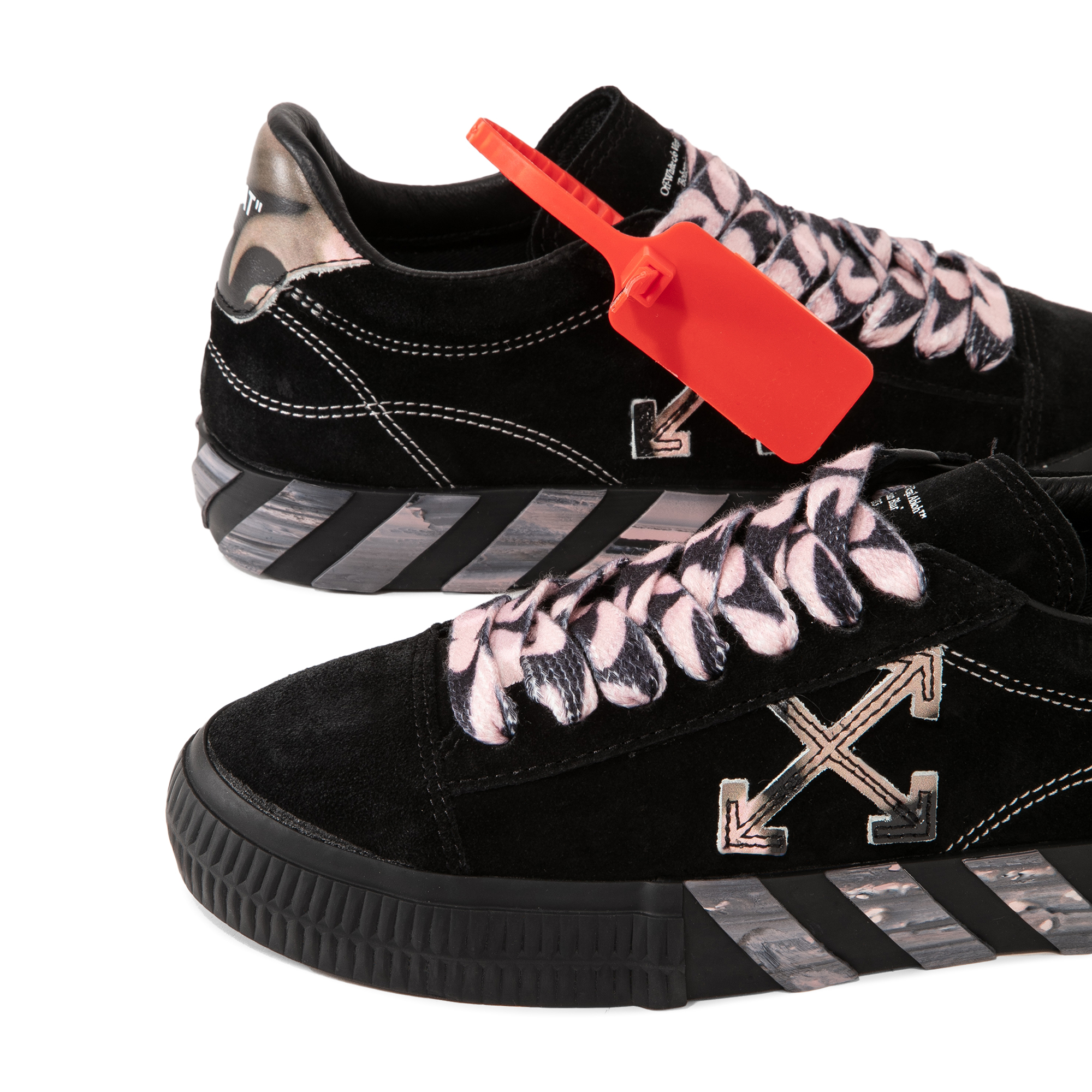 

Low Vulcanized sneakers, Black