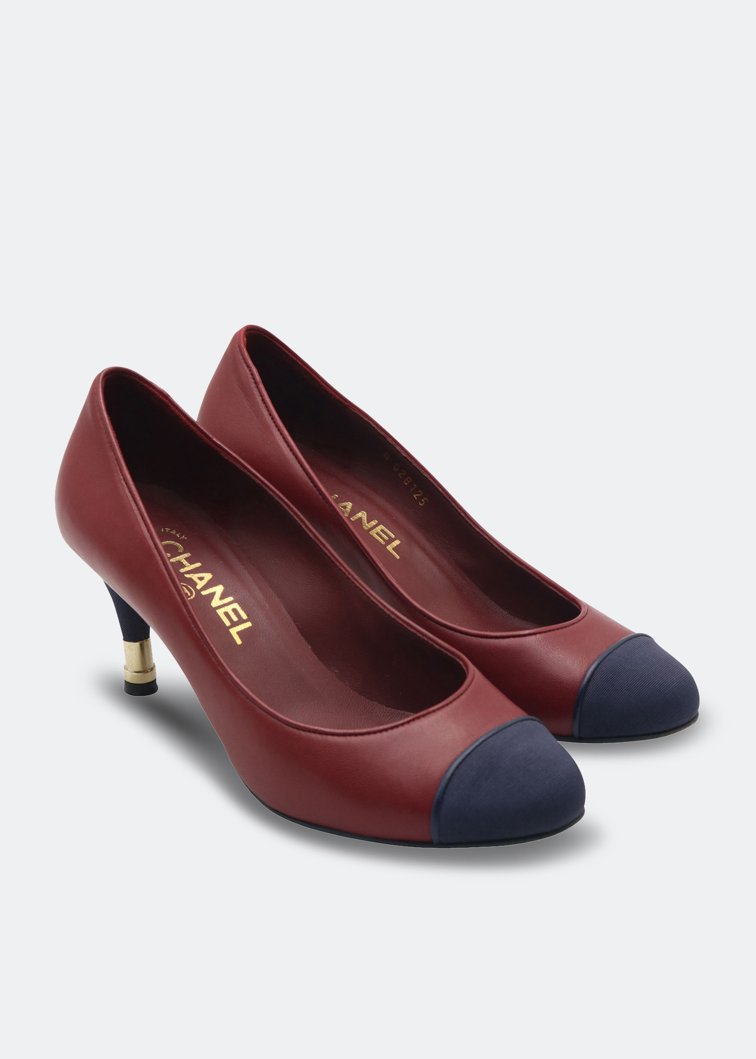 

Two-tone toe cap pumps, Red