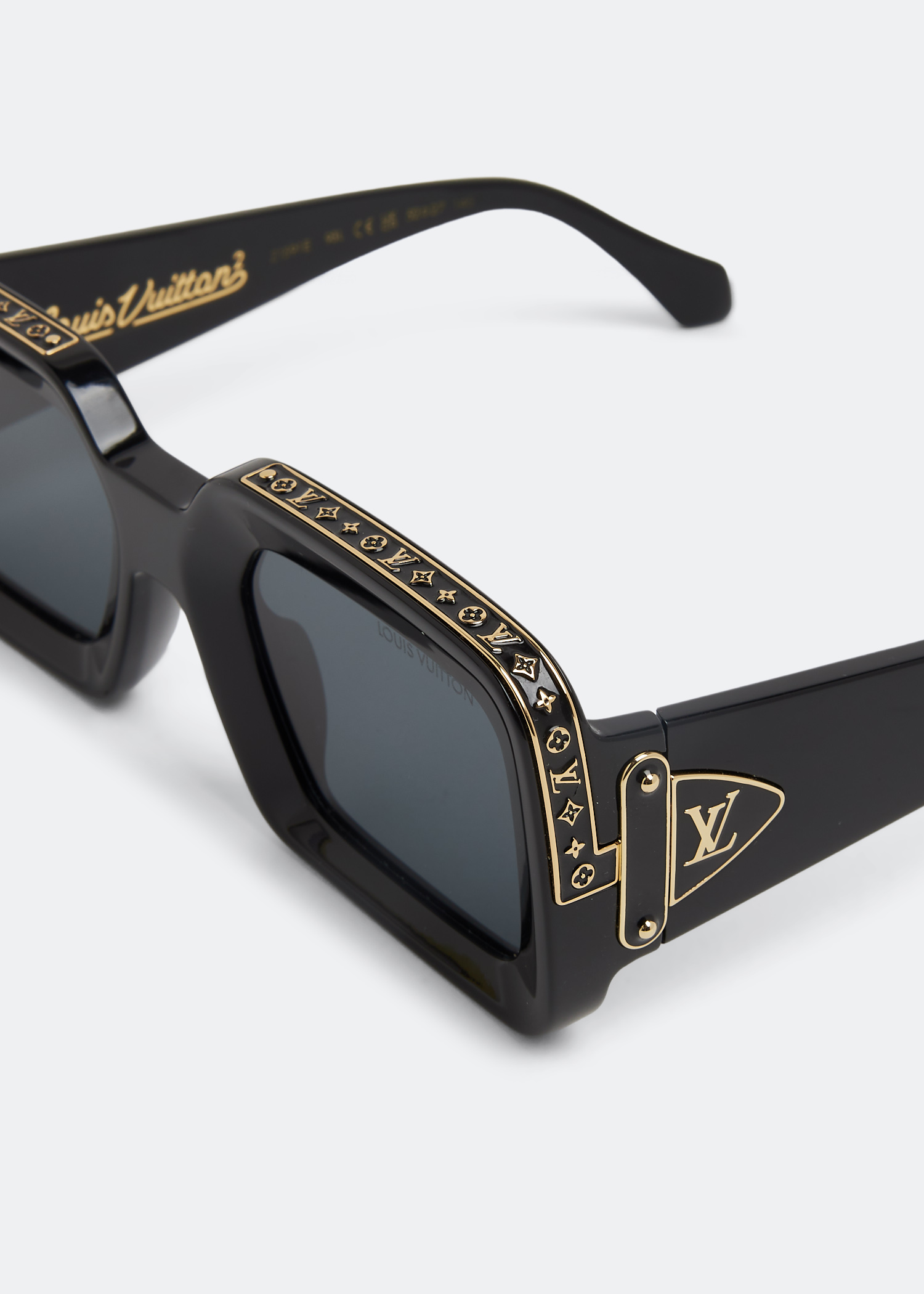 

x NIGO® Zillionaires sunglasses, Black