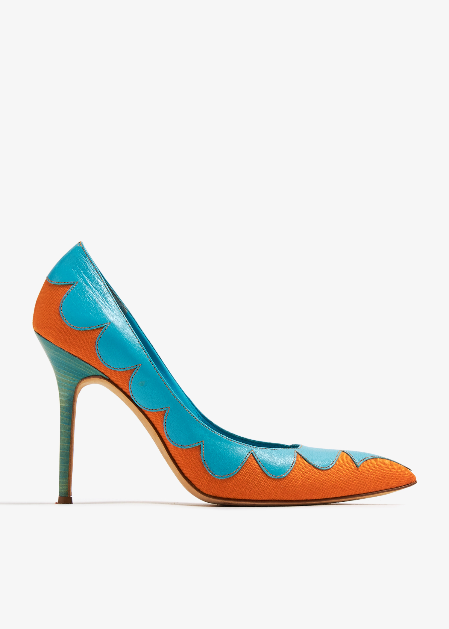 

Pointed toe pumps, Blue