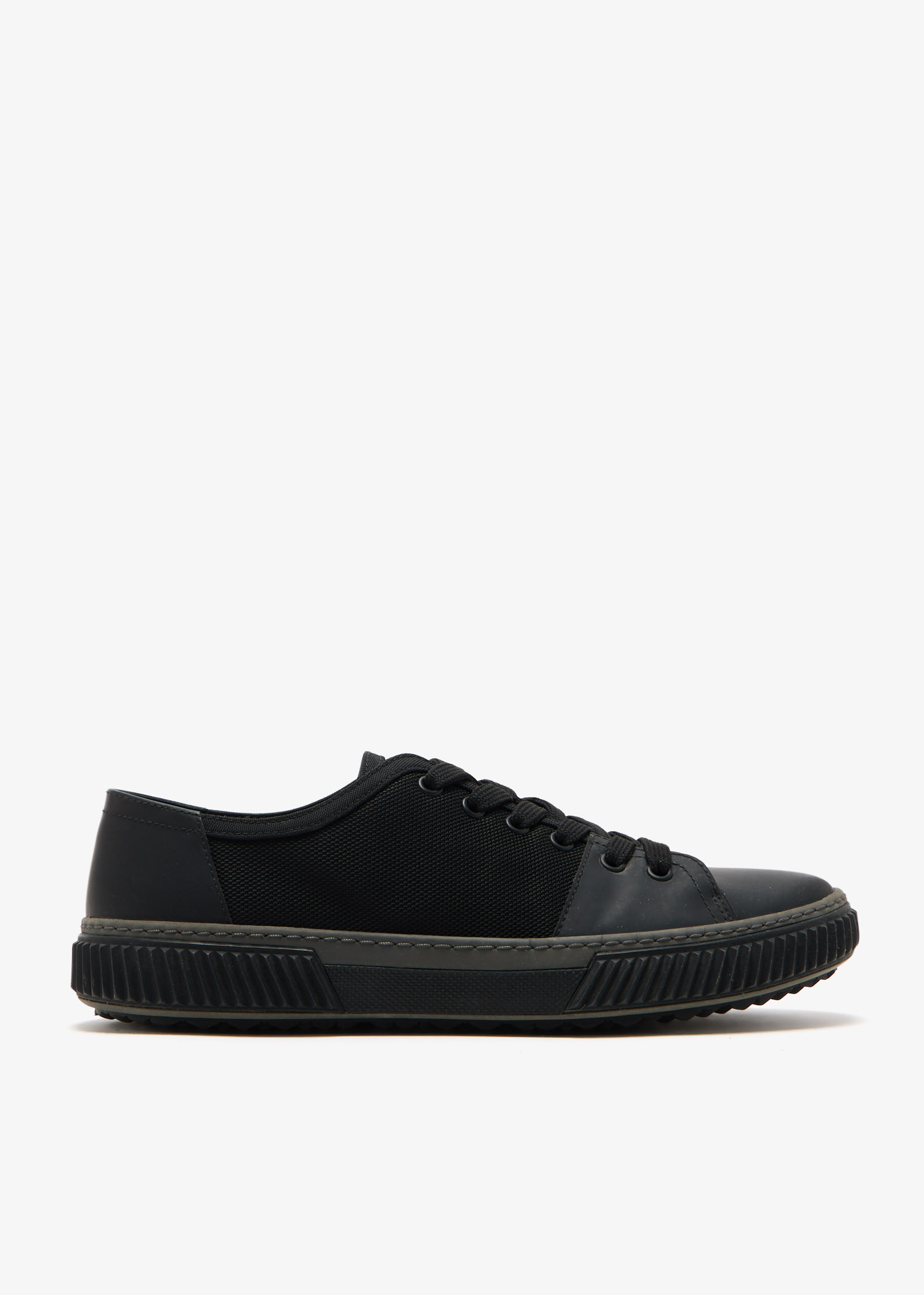 

Canvas low-top sneakers, Black