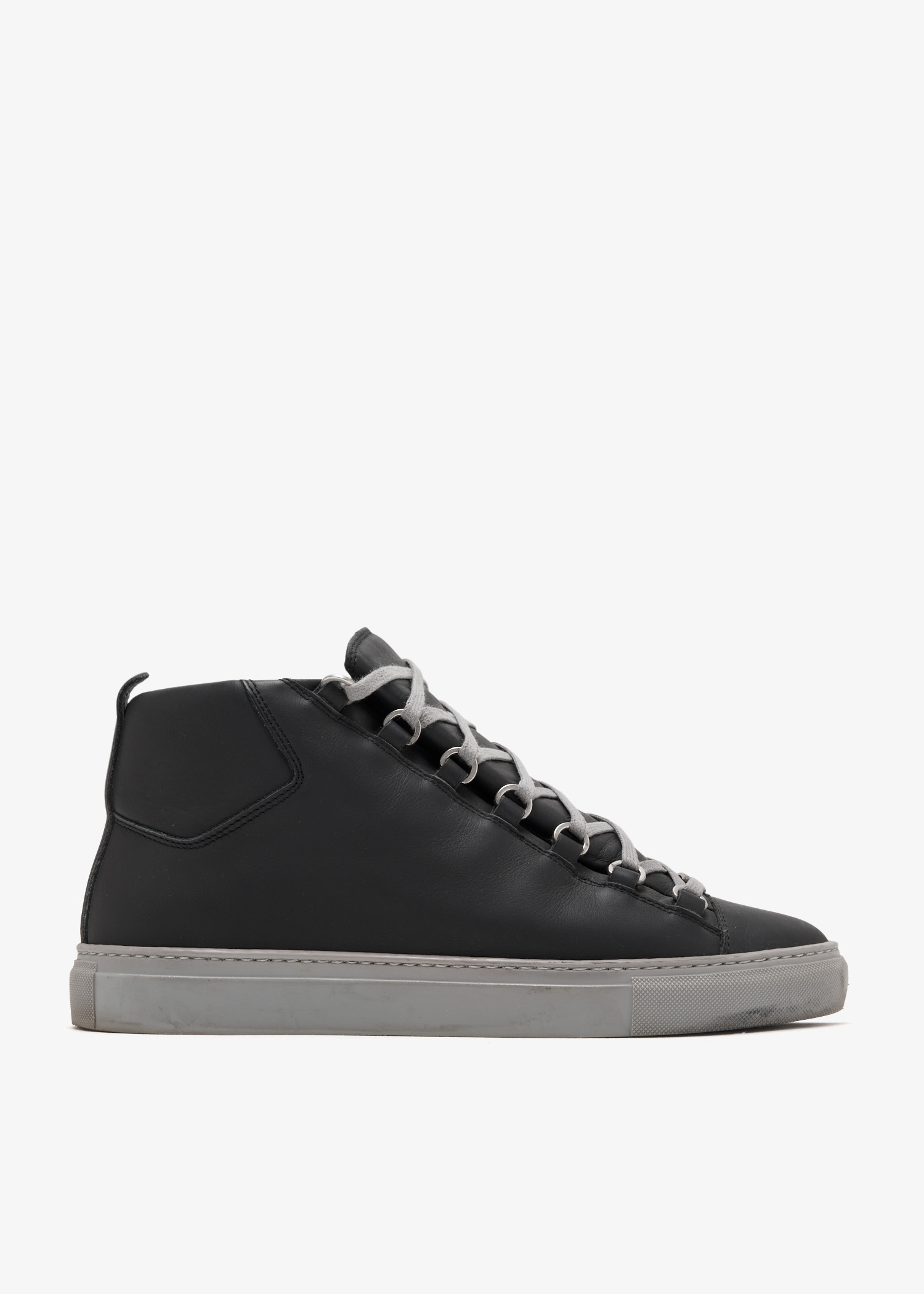 

Arena high-top sneakers, Black