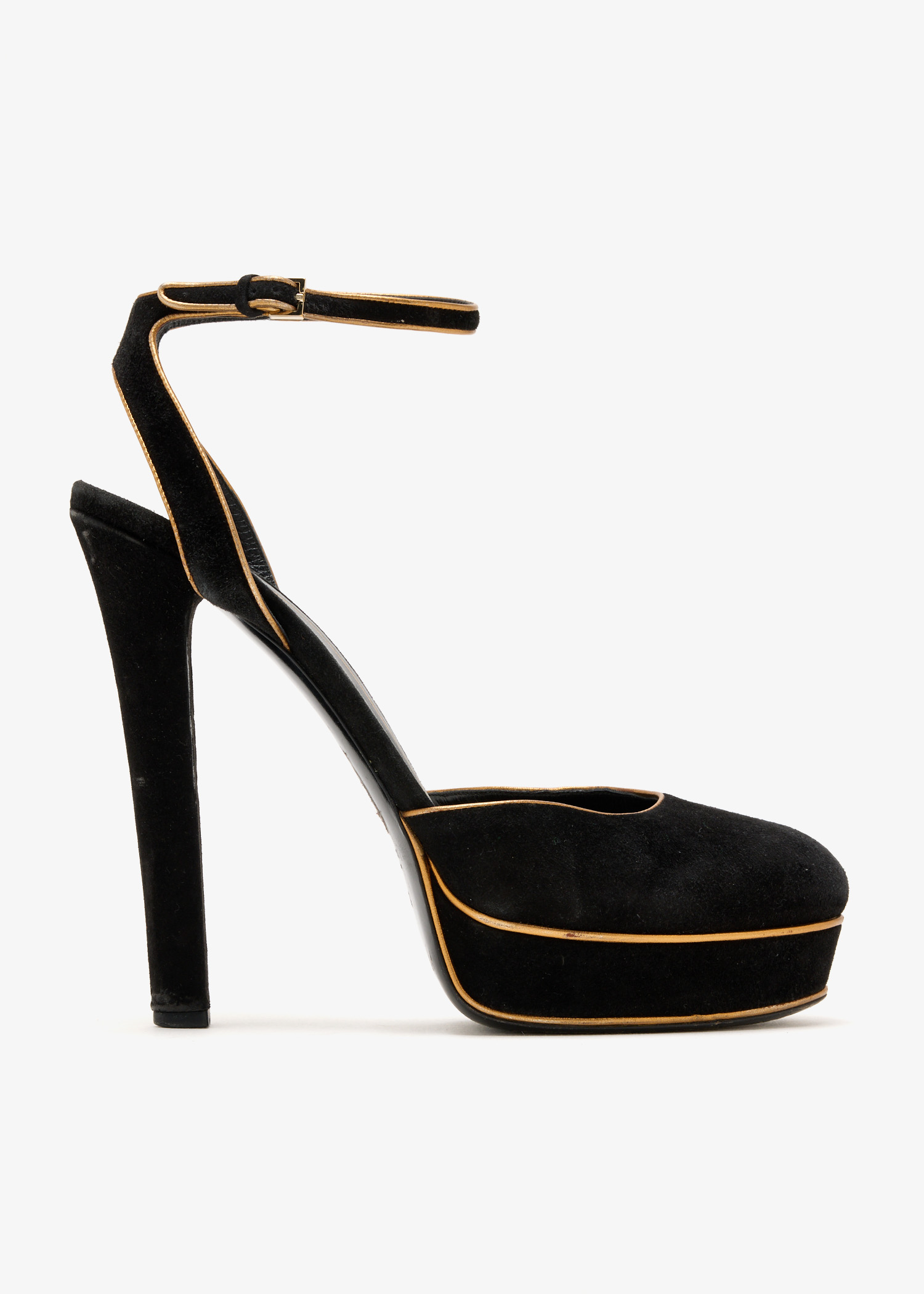 

Suede platform pumps, Black