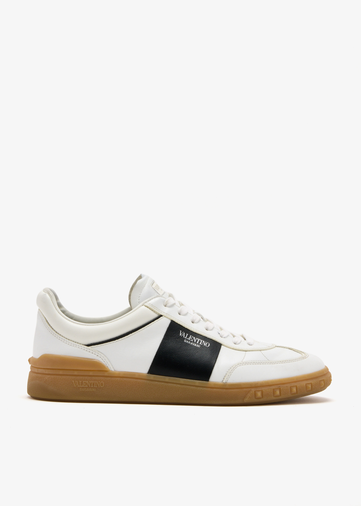 

Upvillage sneakers, White