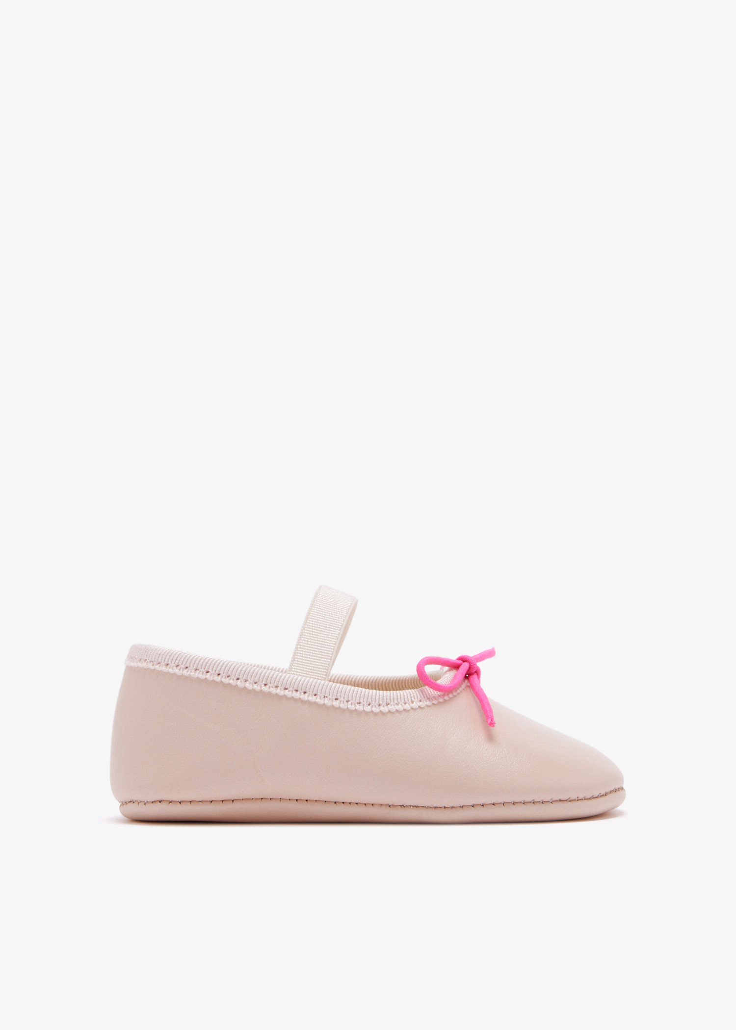

Opera ballerinas, Pink