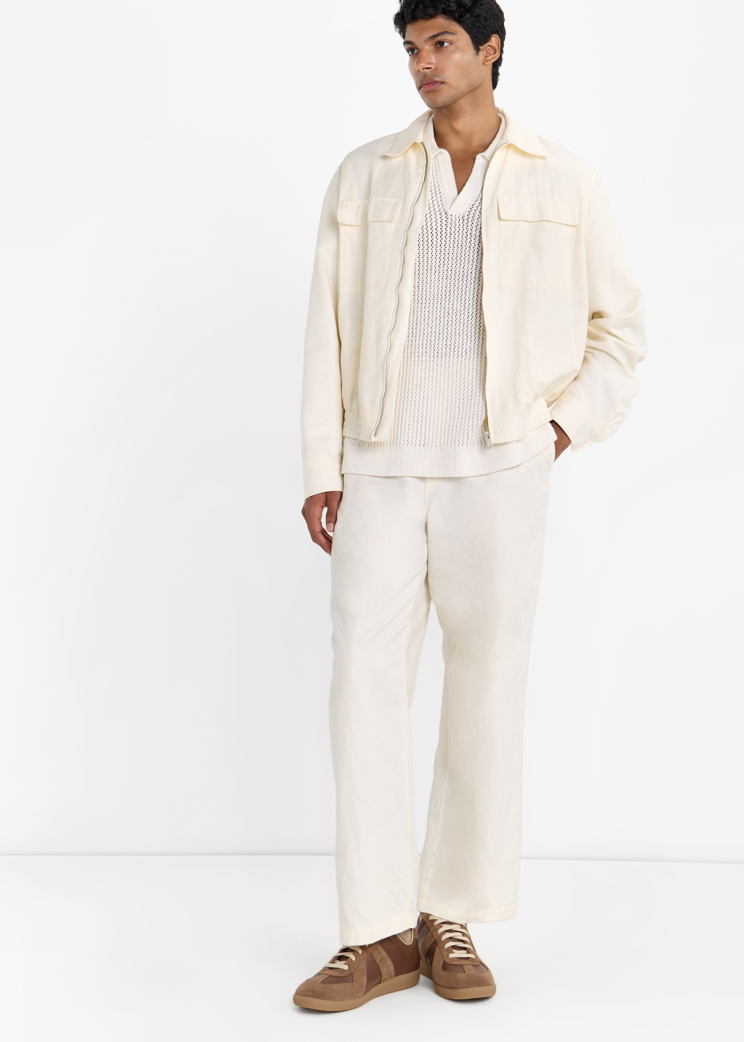 

Replica sneakers, Brown