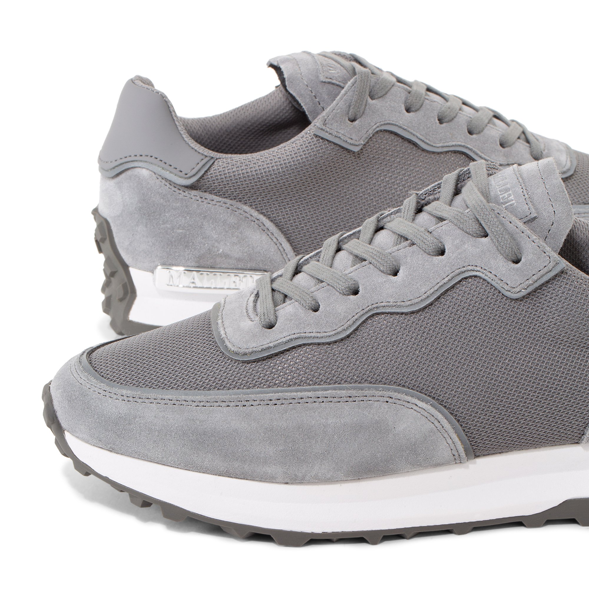 

Caledonian mesh reflect sneakers, Grey