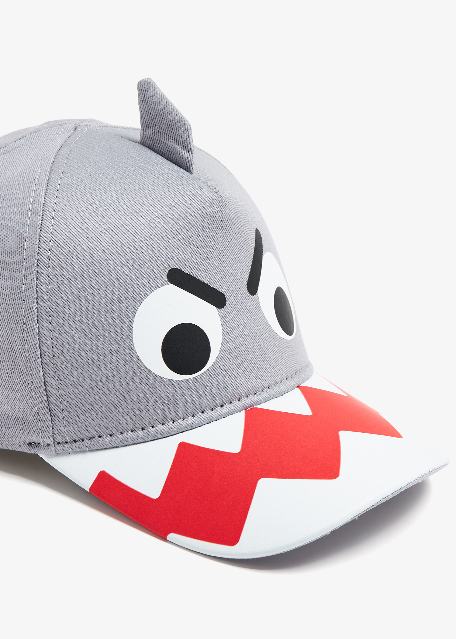 

Shark baseball cap, Grey