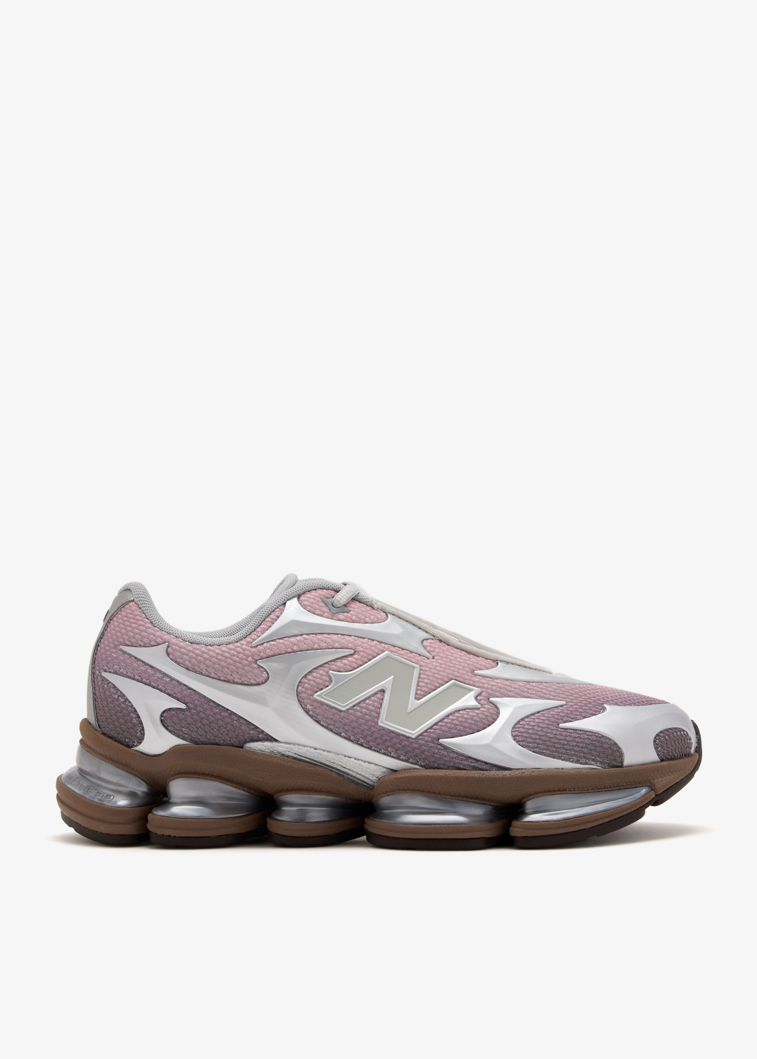

2000 sneakers, Pink