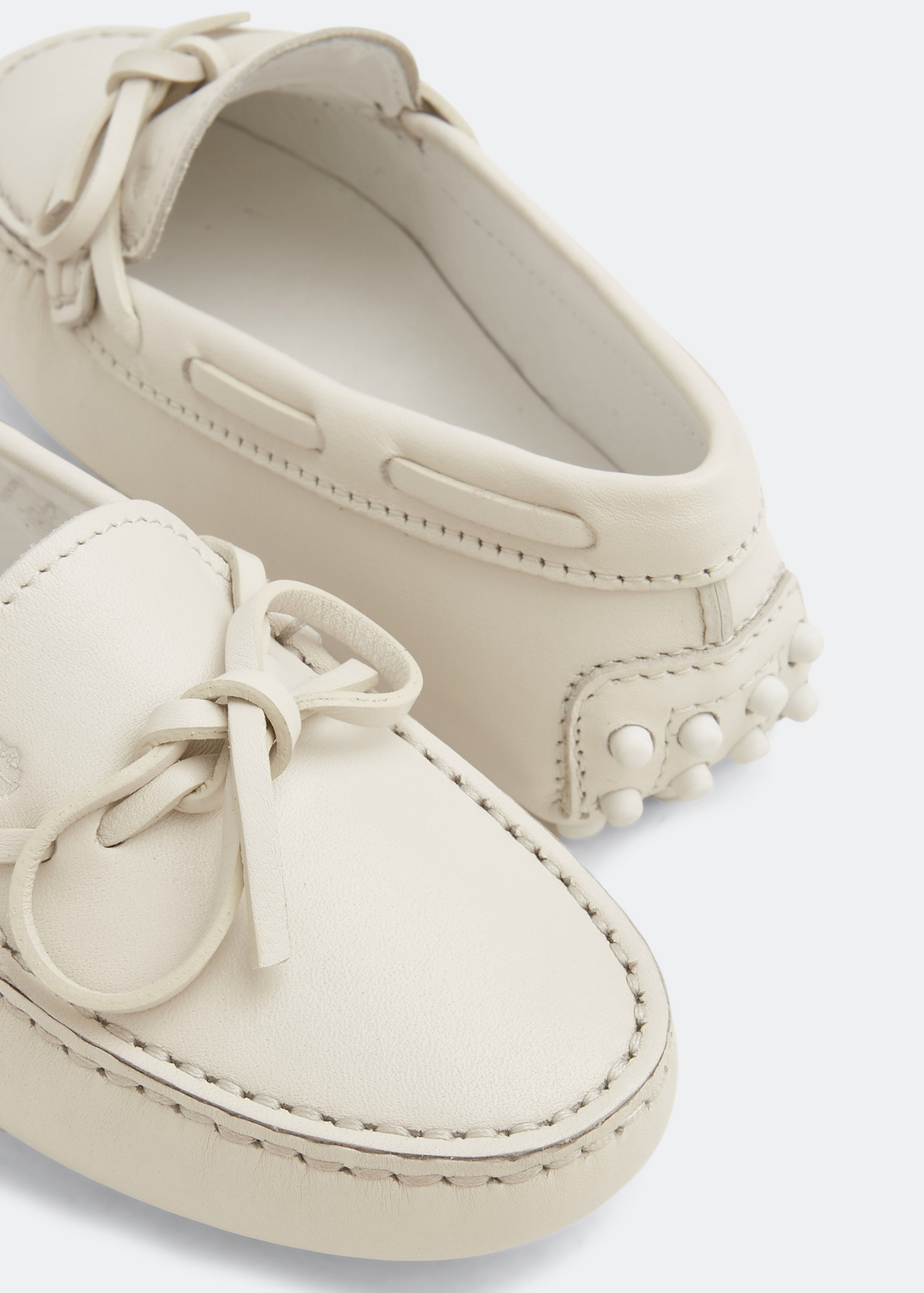 

Gommini leather moccasins, White
