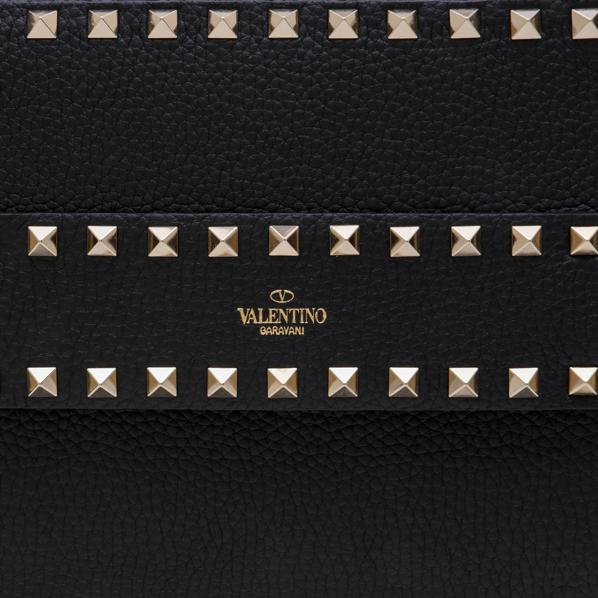 

Rockstud small crossbody bag, Black