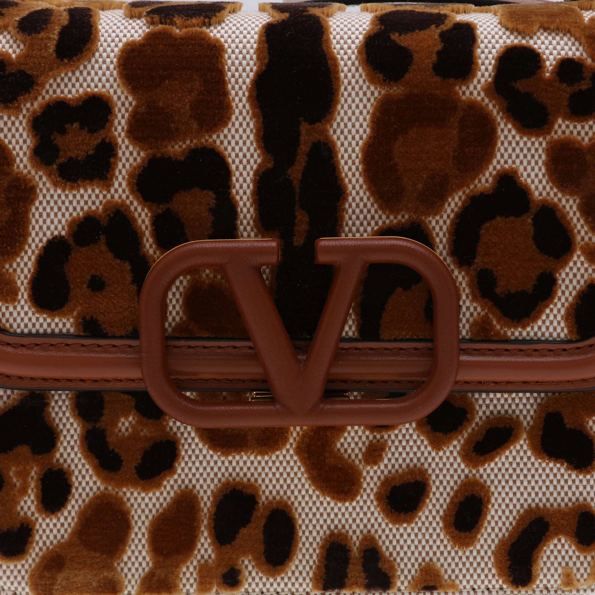 

VSling shoulder bag, Animal print
