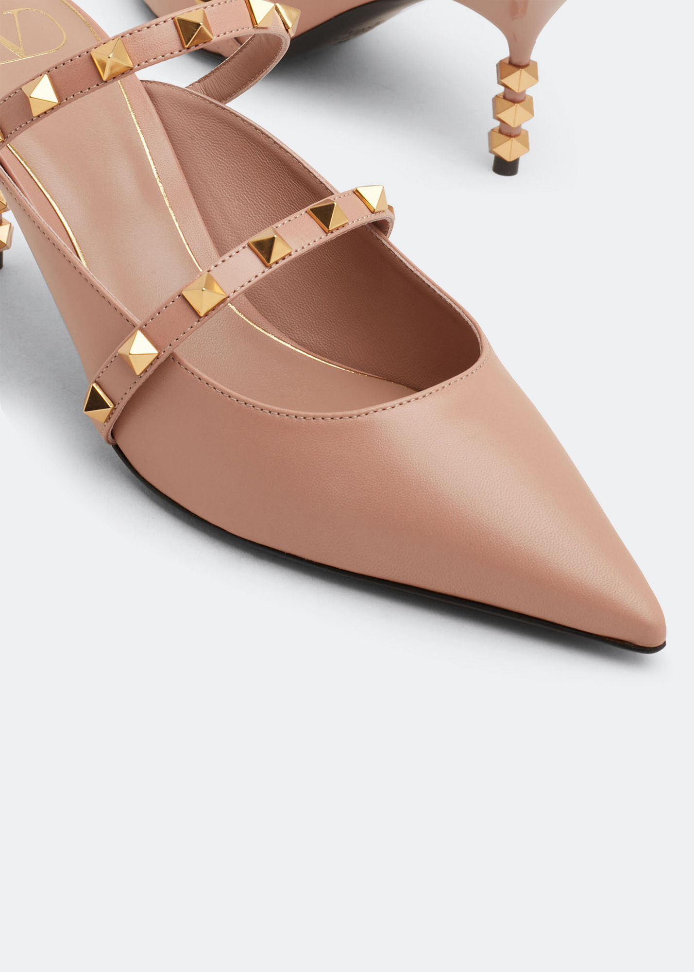 

Rockstud mules, Pink