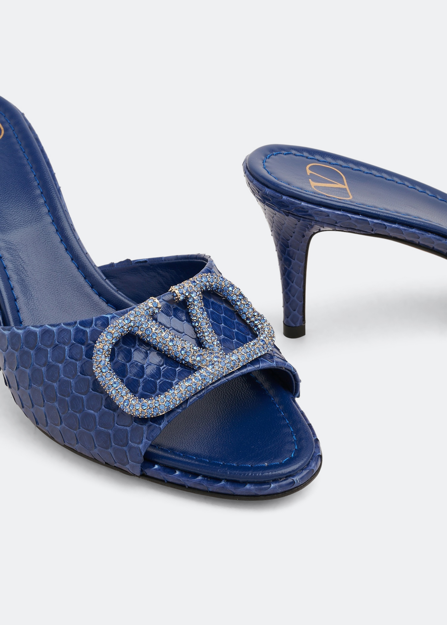 

VLogo Signature mules, Blue