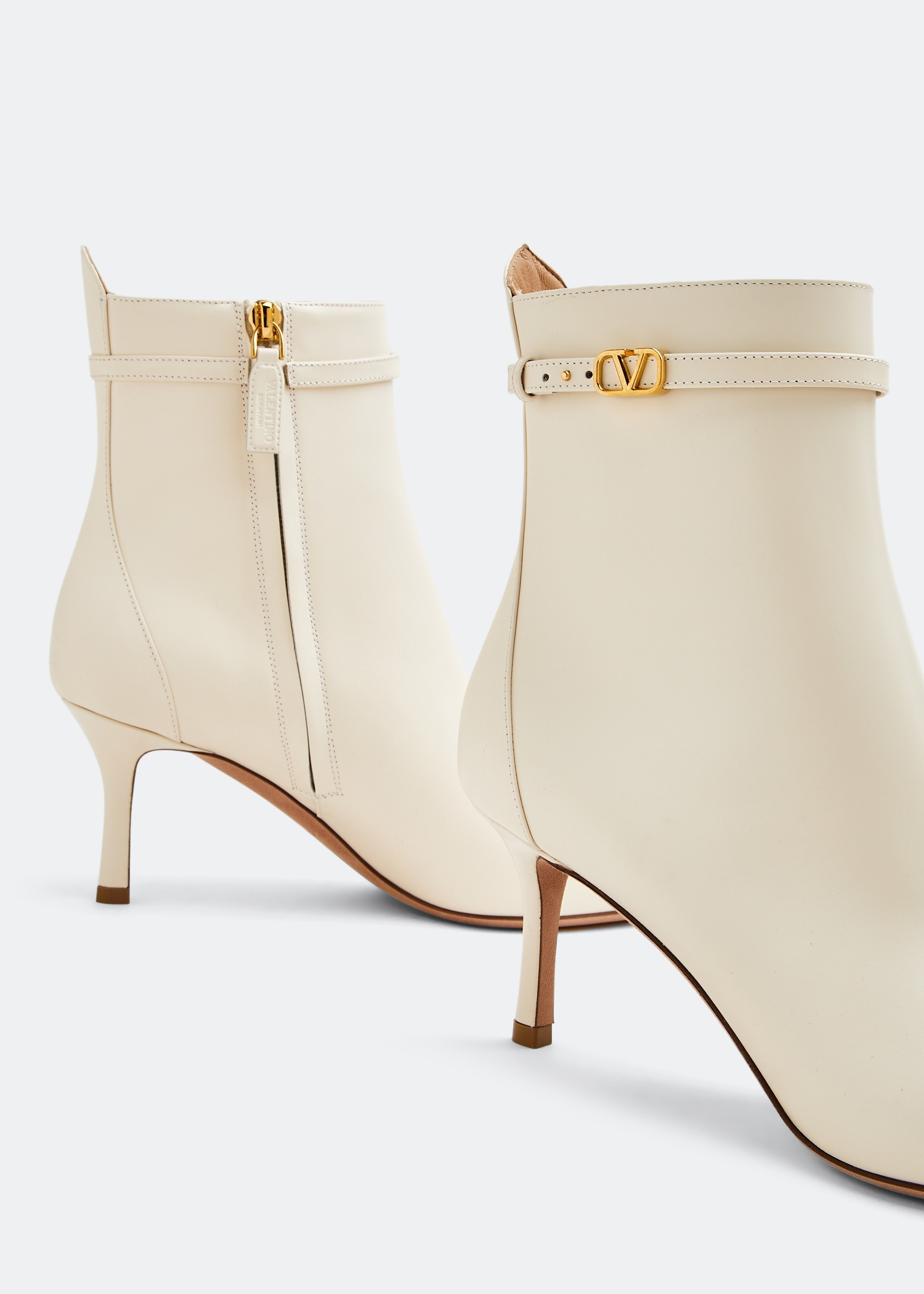 

Tan-Go boots, White