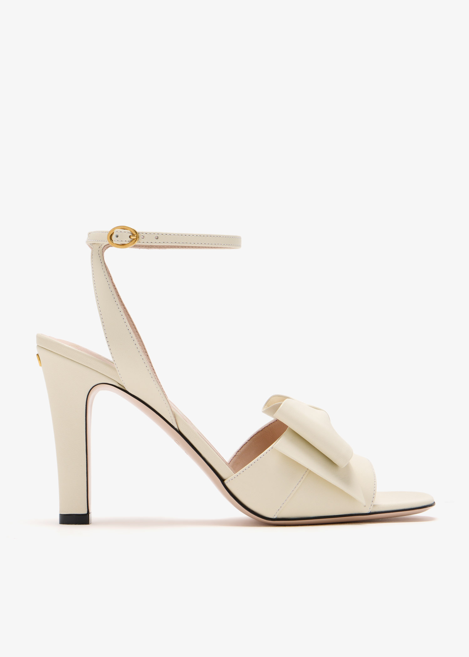 

Bowow sandals, Cream