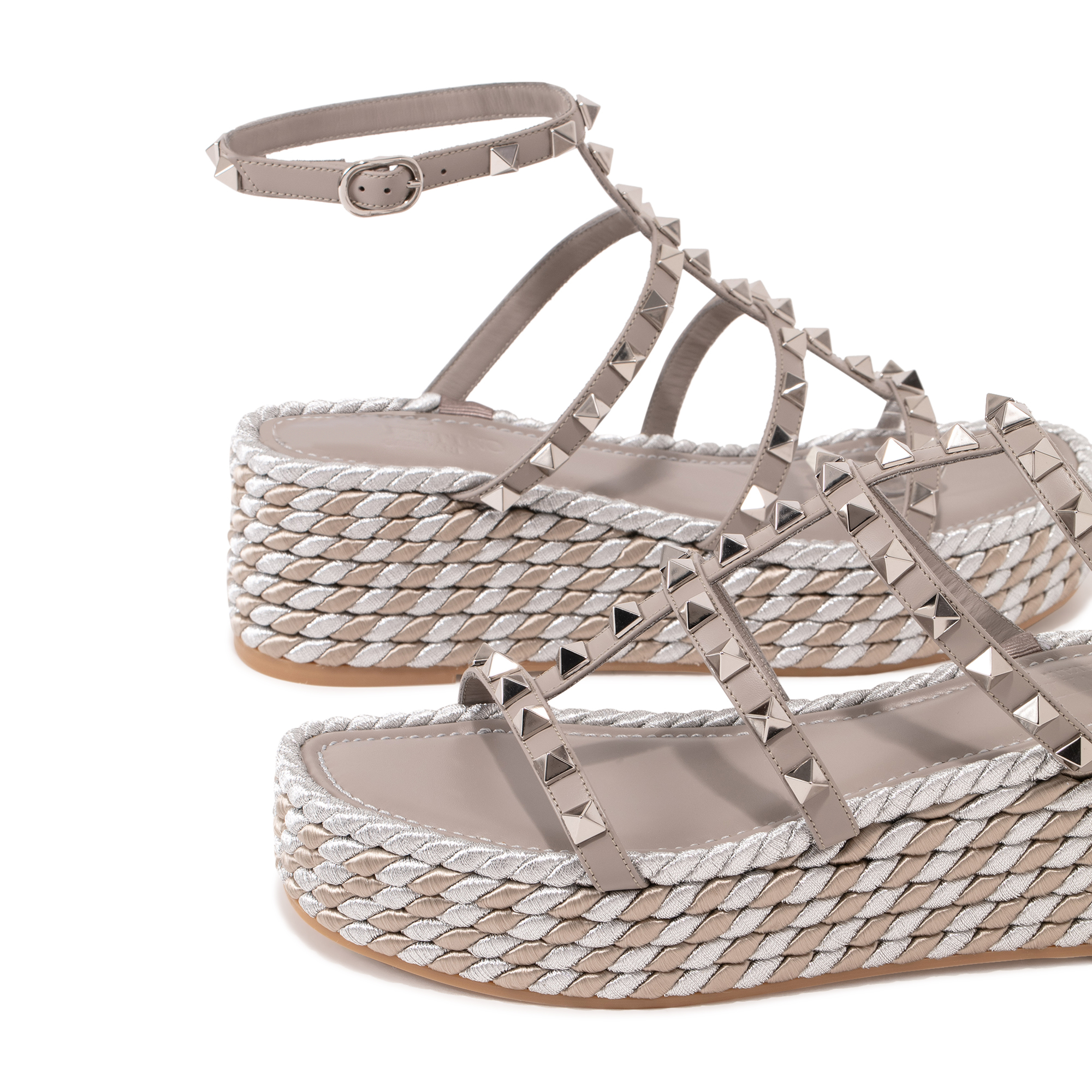 

Rockstud Torchon sandals, Beige