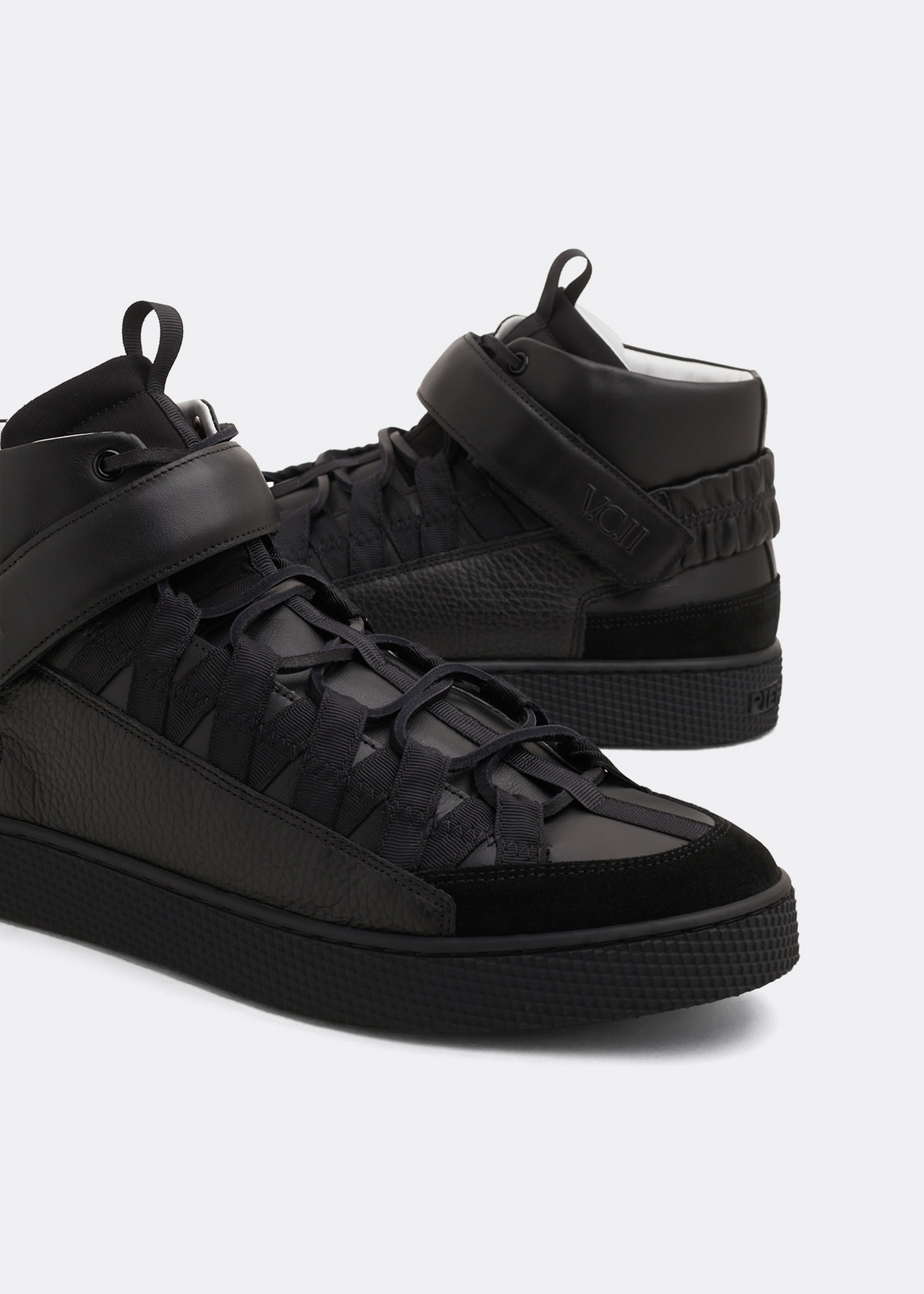 

x Victor Cruz V.C.II Majesty sneakers, Black