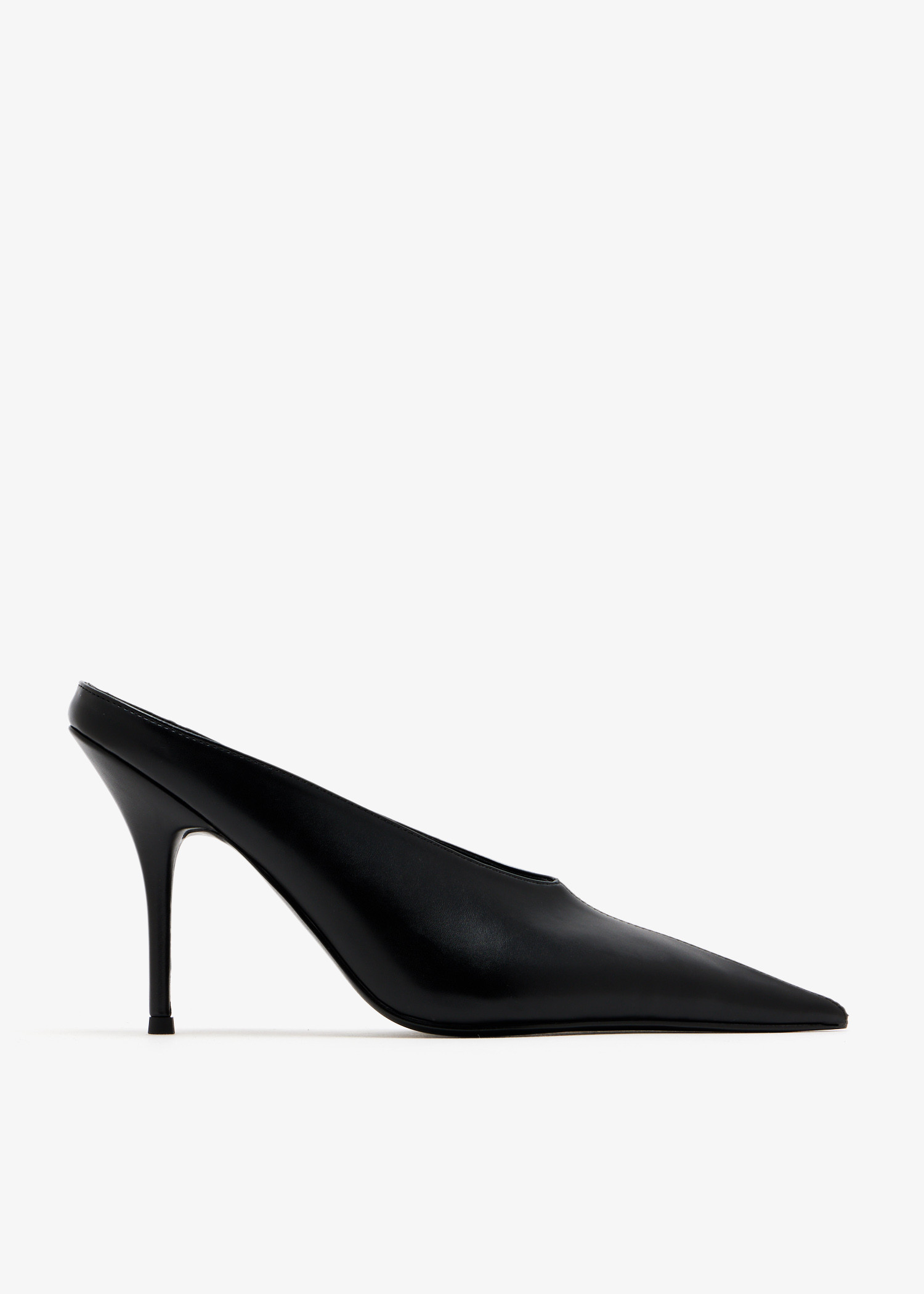 

Xaden mules, Black