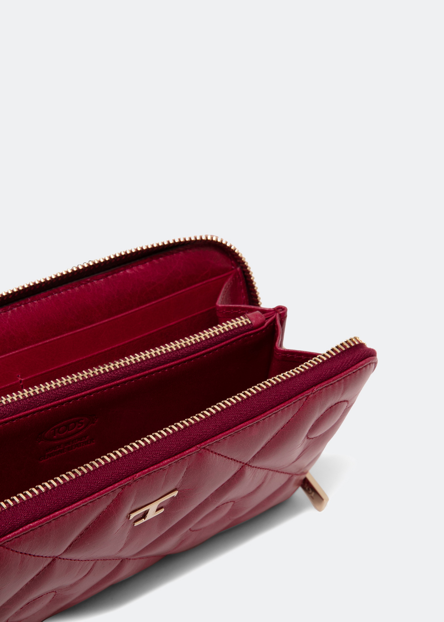 

Signature wallet, Burgundy