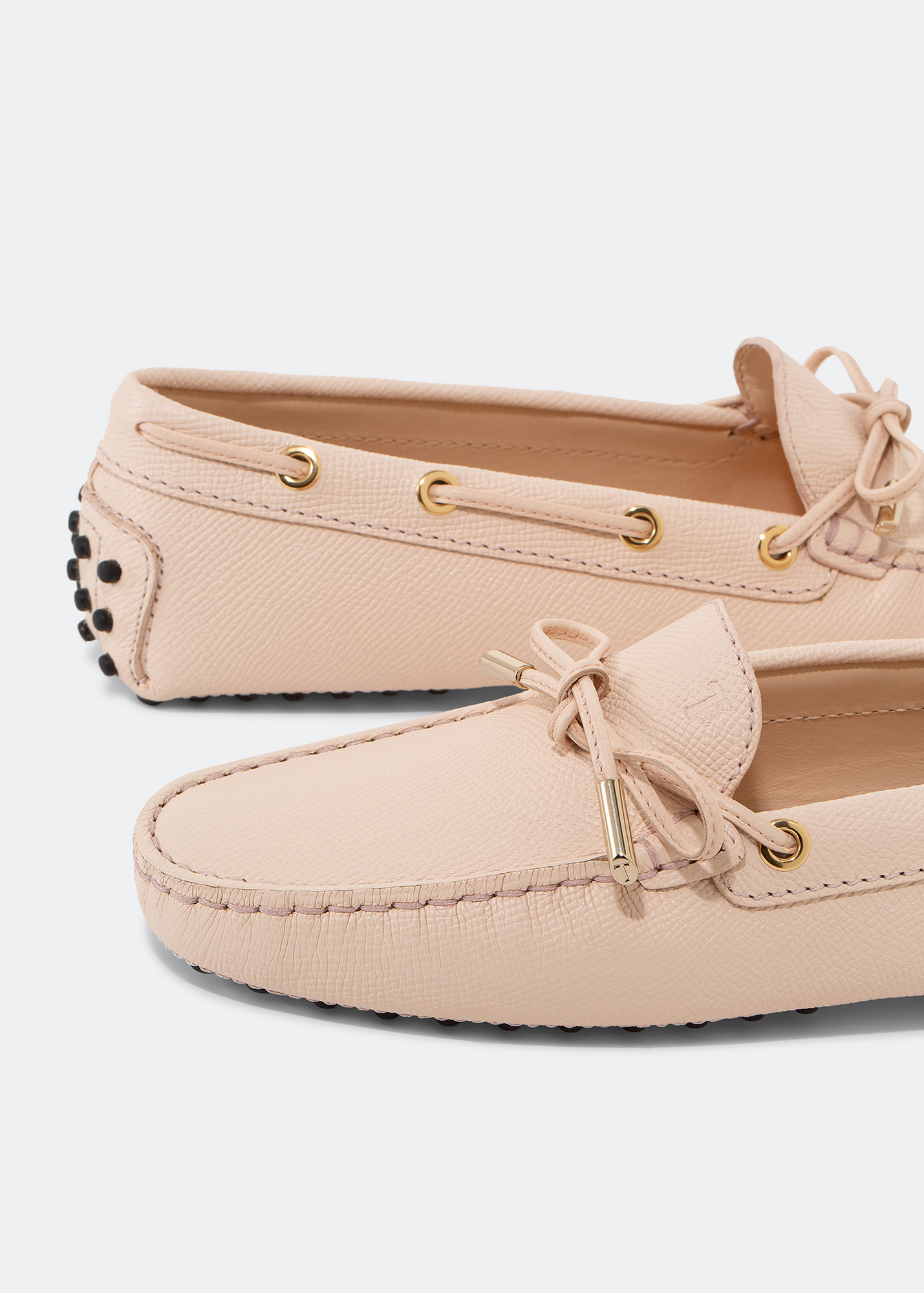 

Gommino loafers, Pink