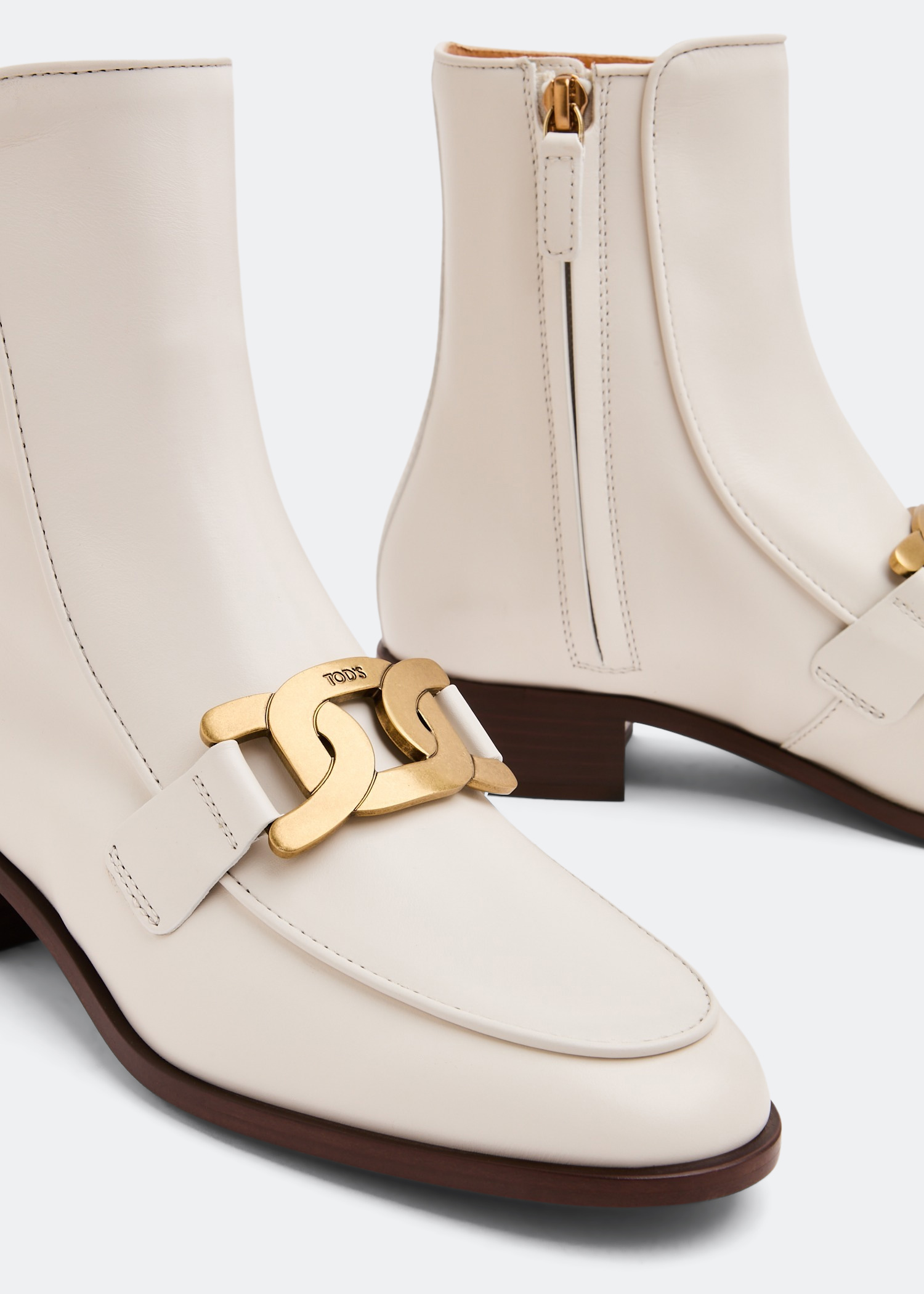 

Leather ankle boots, White