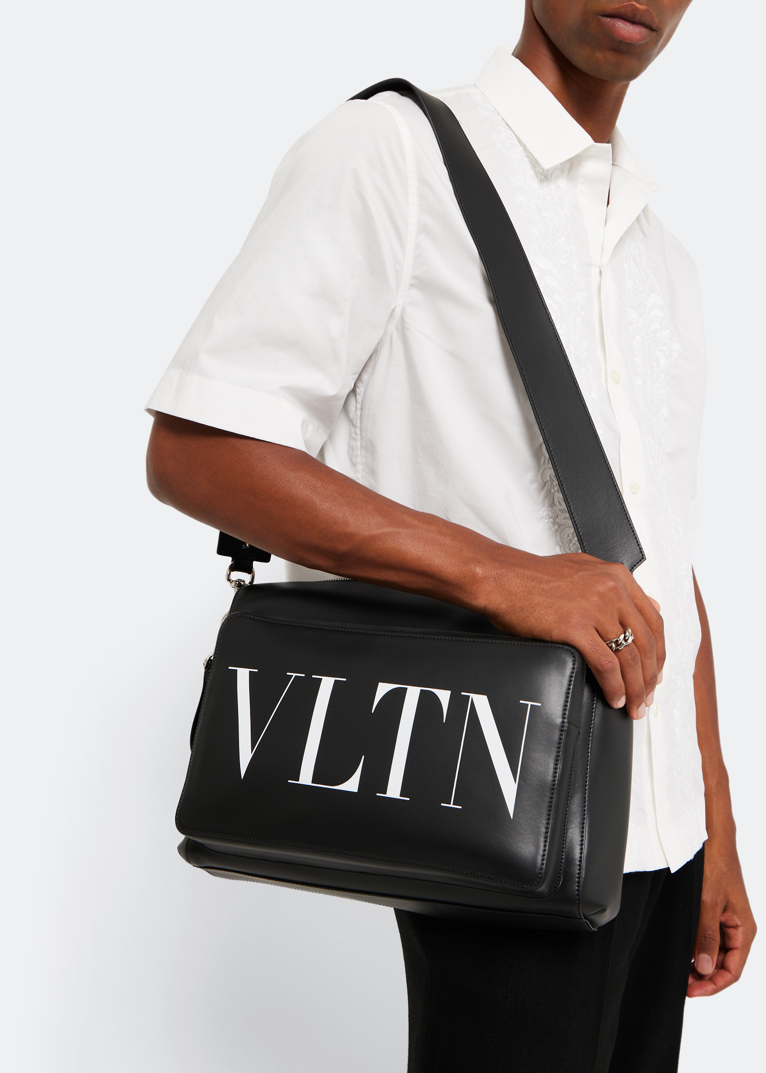 

VLTN leather messenger bag, Black